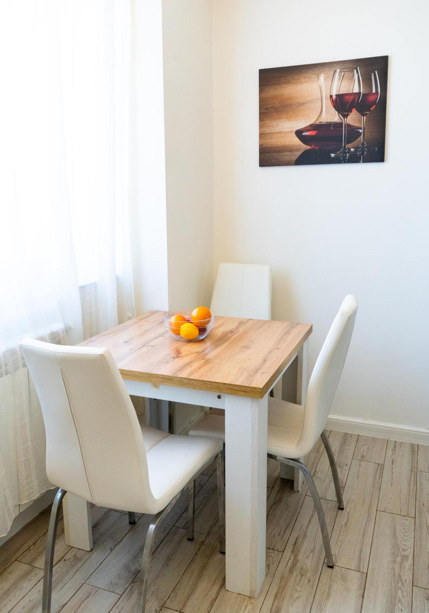 Alexis Spacious Classic Apartment ママイア エクステリア 写真